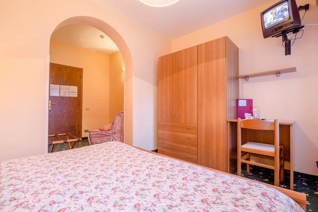Genzianella 3*